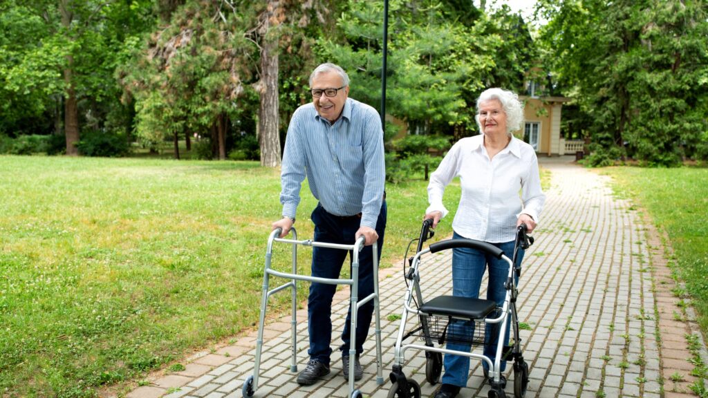 benefits of nature therapy for seniors
